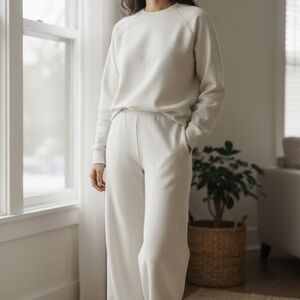 Women's Cozy Cream Jogger Set